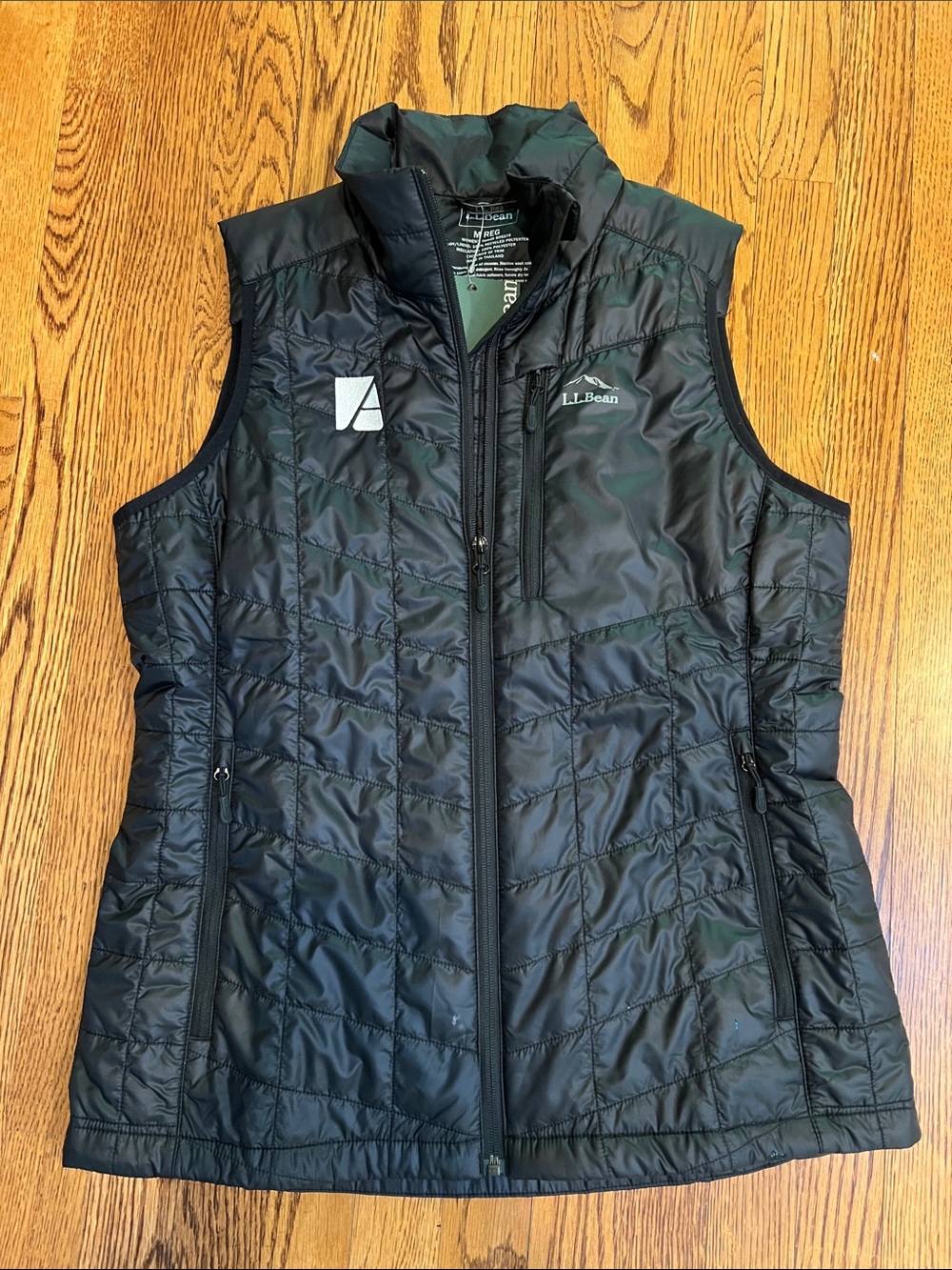 L.L. Bean Women's Black Quilted Vest with Zip Pockets